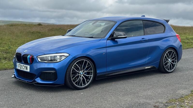 BMW 1 SERIES